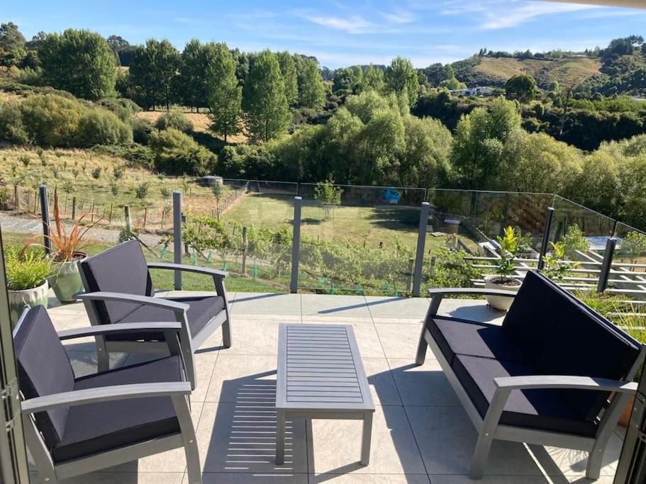 Maymorn Orchard Suites Upper Hutt Exterior foto